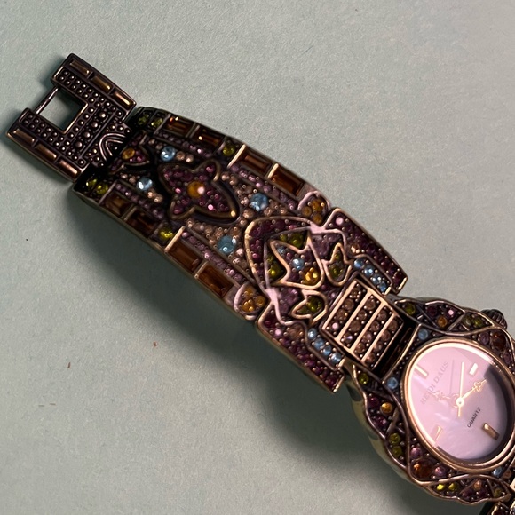 ☆ Heidi Daus Vintage Women's Crystal Watch - Picture 9 of 15